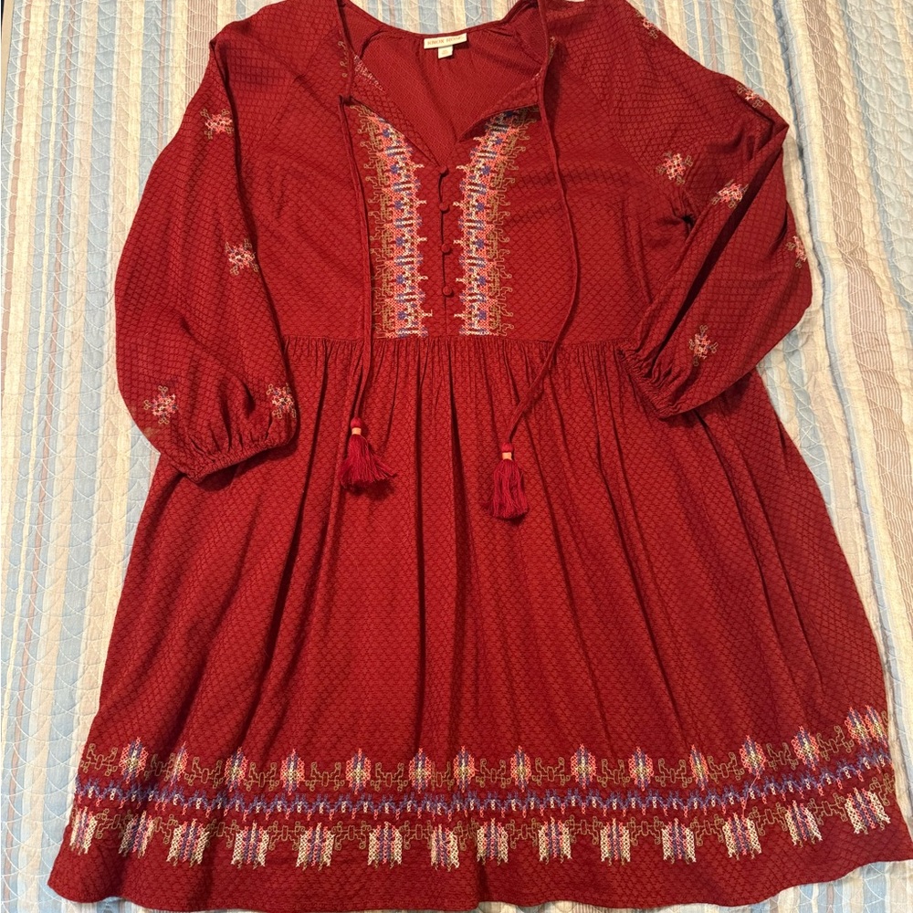 Embroidered Long Sleeve Dress